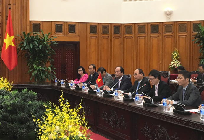 thu-truong-bo-gtvt-Le-Dinh-Tho-tham-du-hoi-dam-Vie