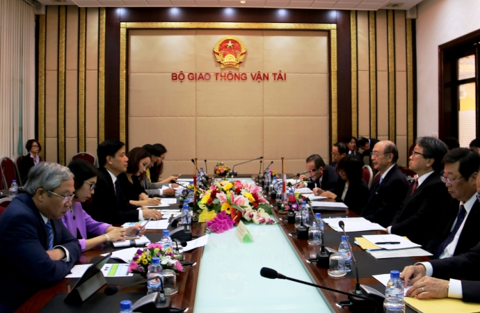 Thu-truong-BoGTVT-Dong-hoi-dam-nguyen-Bo-truong-ML