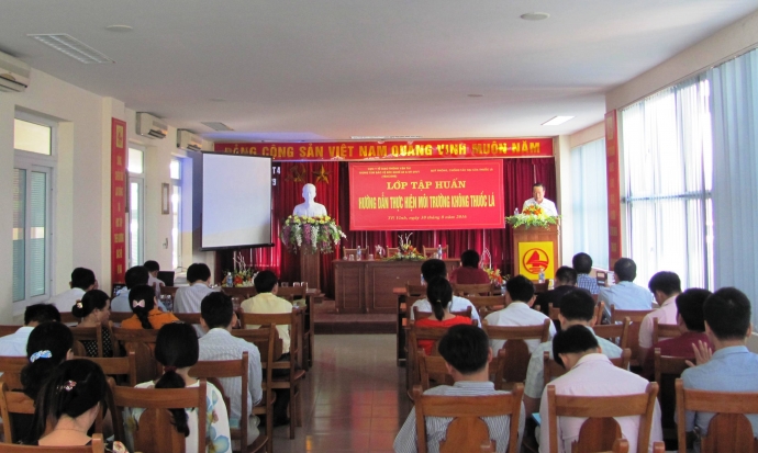 Tap-huan-moi-truong-khong-thuoc-la