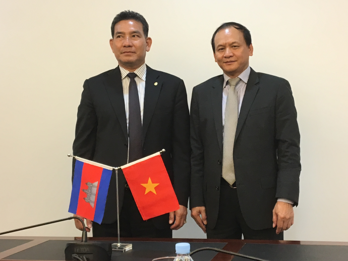 Thu-truong-Bo-GTVT-Nguyen-Nhat-lam-viec-voi-Quoc-v