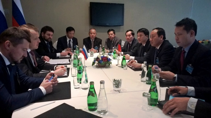 Thu-truong-Truong-lam-viec-voi-BoGTVT-Nga