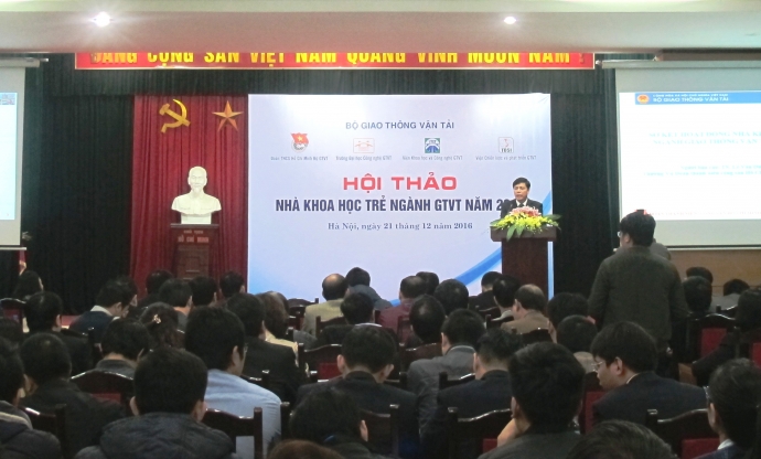 hoi-thao-nha-khoa-hoc-tre-GTVT-2016