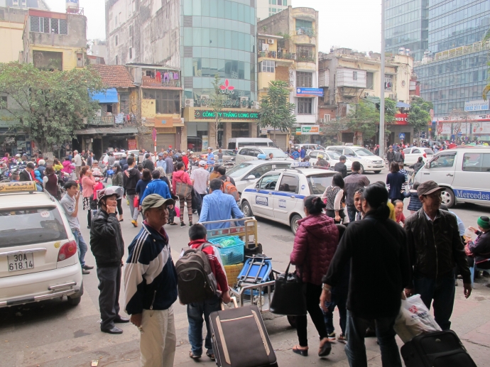 khach-ra-ga-tet-Dinh-Dau2