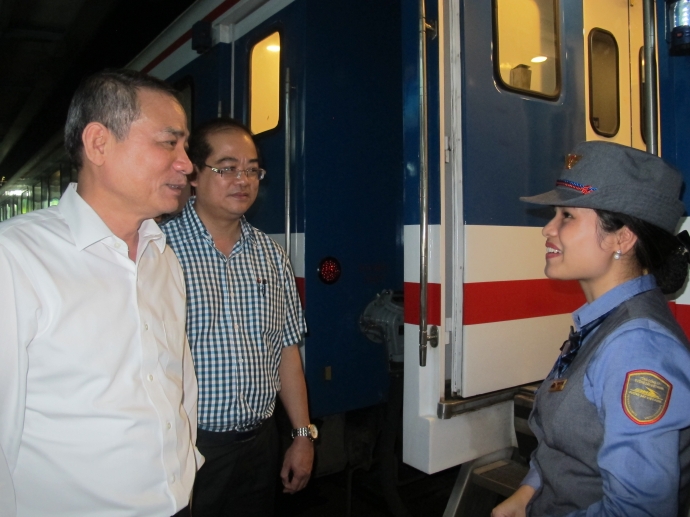 Bo-truong-Nghia-thi-sat-t&agrave;u-Sai-Gon-Nha-Trang2