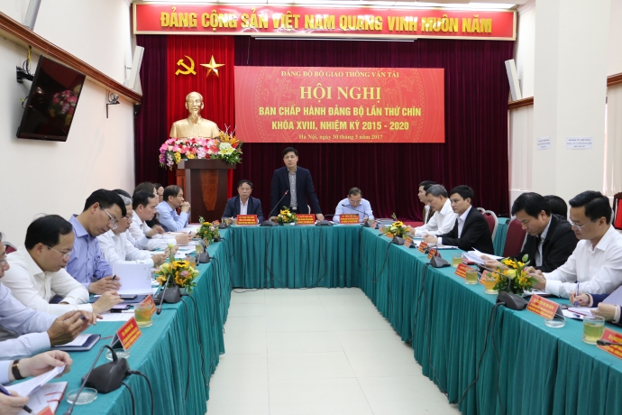 Hoi-nghi-BCH-Dang-bo-Bo-GTVT-QuyI-2017