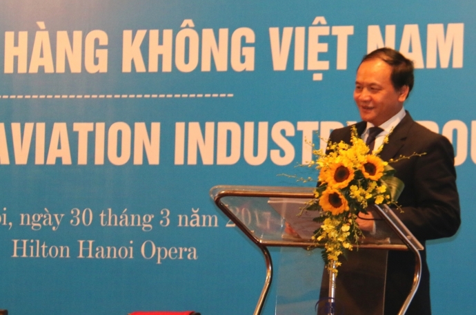 Thu-truong-GTVT-Nguyen-Nhat