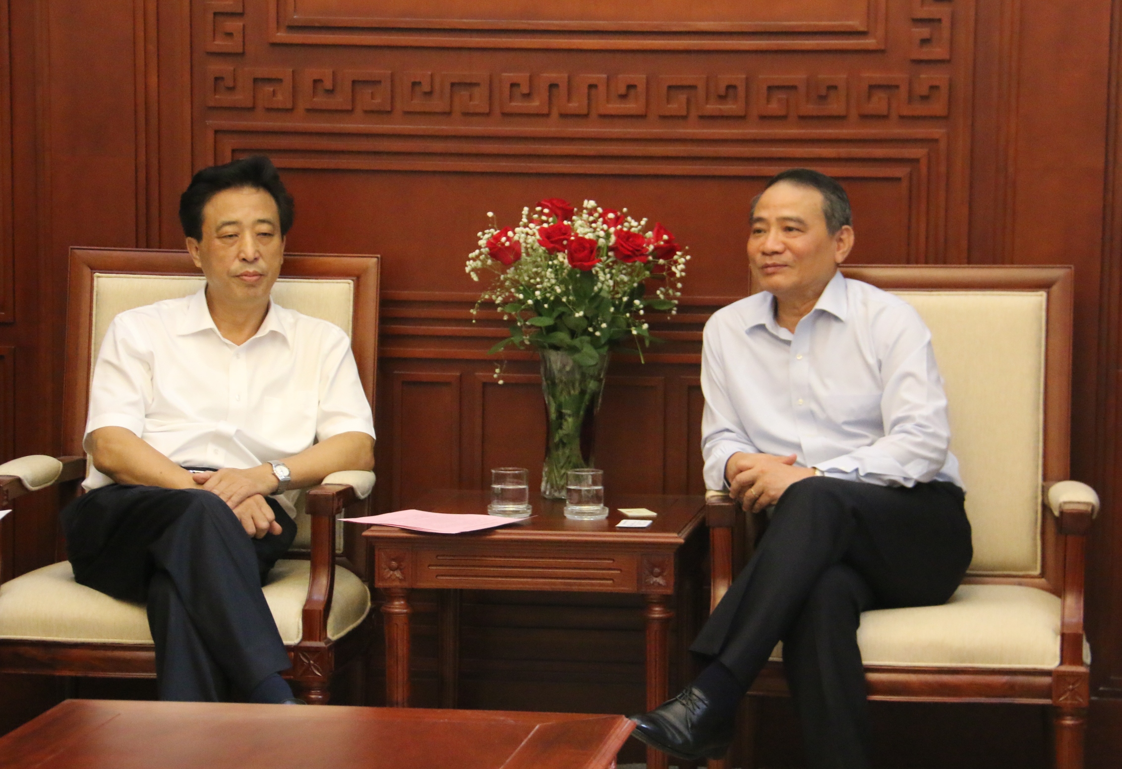 Bo-truong-Bo-GTVT-lam-viec-voi-tap-doan-duong-sat-