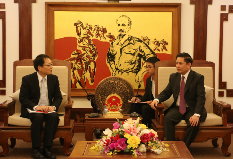 Bo-truong-Bo-GTVT-tiep-JICA