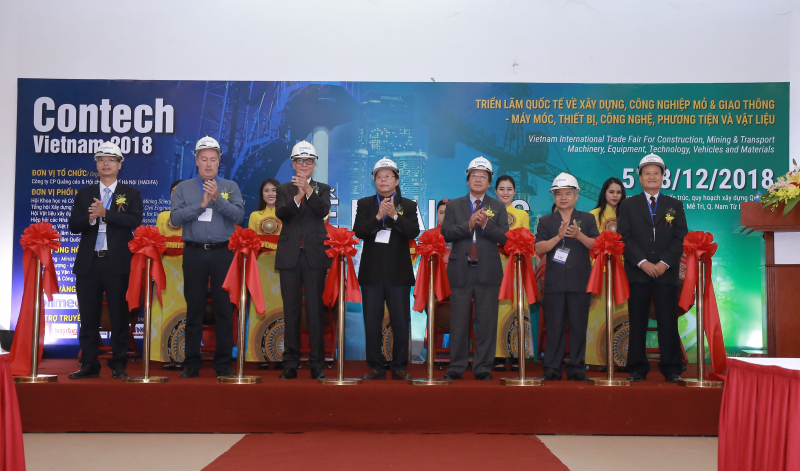 trien-lam-Contech-2018-khai-mac