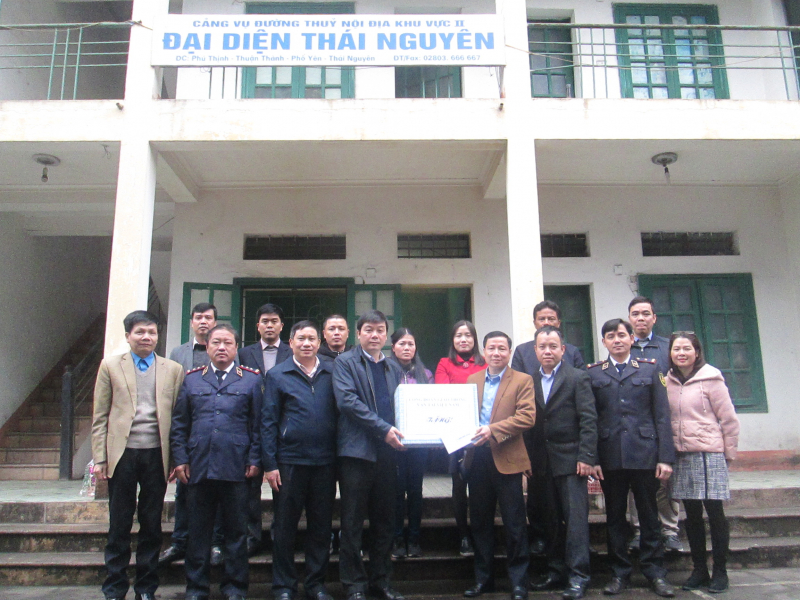 Thăm Trạm quản l&yacute; Chi nh&aacute;nh trạm quản l&yacute; Đường thủ