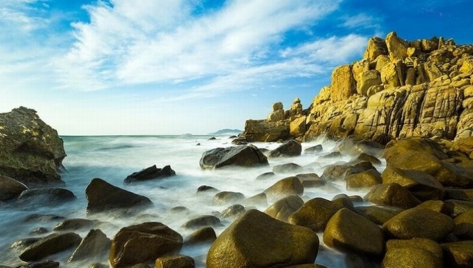 Nhờ v&agrave;o những phiến đ&aacute; xếp chồng l&ecirc;n nhau  Ảnh Vit