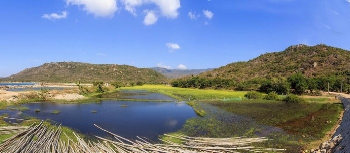 To&agrave;n cảnh Hang R&aacute;i từ từ hiện l&ecirc;n tầm mắt Ảnh Nguy