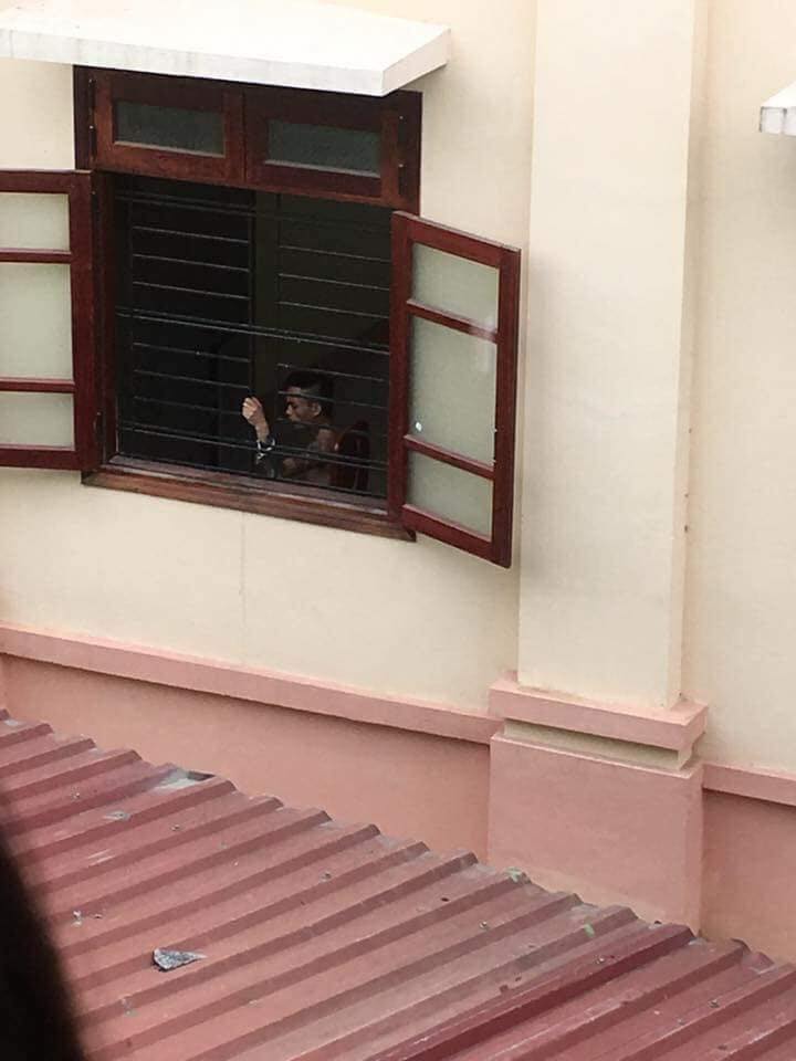 Anh hung thu trong nha giam