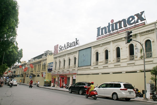 20150608143842-datvang4