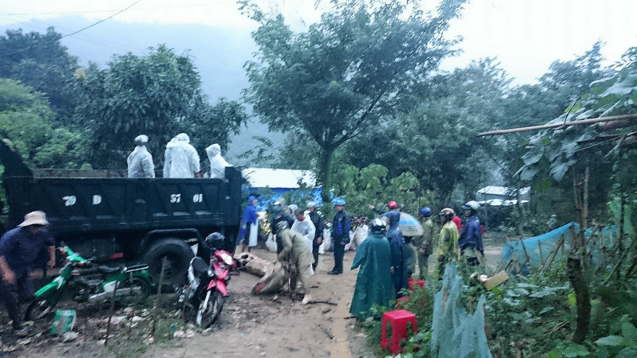 nan-nhan-no-bom-o-khanh-hoa