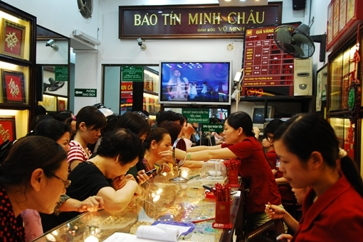 chieu-25-5-gia-vang-lao-doc-khong-phanh