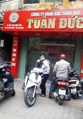 nhung-cua-hang-vang-vang-nhi-chua-ba-danh-ngay-tha