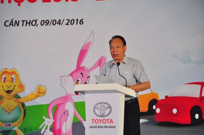 hang-nghi-hoc-sinh-soi-noi-tranh-tai-tim-hieu-ve-a