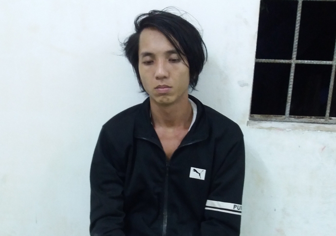 csgt-bat-hai-doi-tuong-cuop-giat-tai-san1