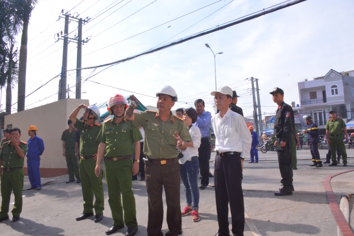 pha-tuong-de-tiep-can-hien-truong-vu-chay-cong-ty-