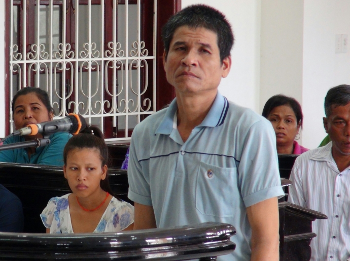 dung-dao-dam-vo-tu-vong-nguoi-chong-lanh-an-14-nam