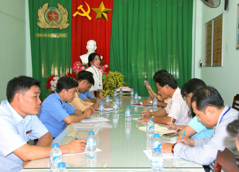 can-tho-xu-ly-nhung-bat-cap-ve-atgt-tren-cho-noi-c