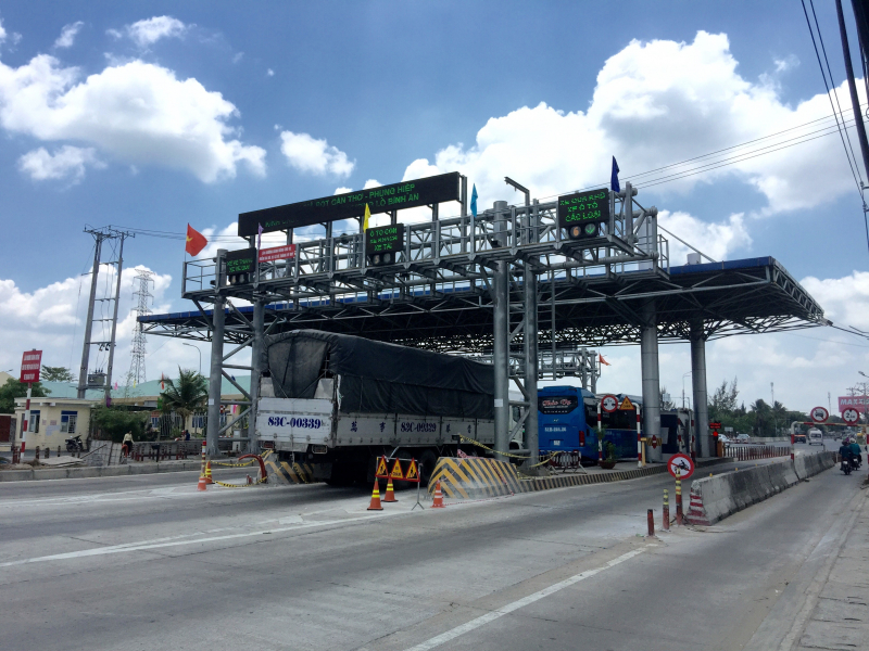 bot-can-tho-phung-hiep-lai-nong3