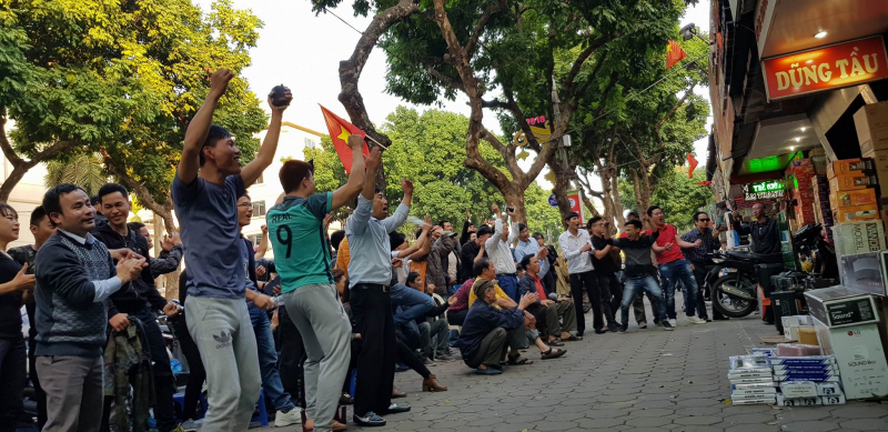 27329565_2075599609342146_395174727_o