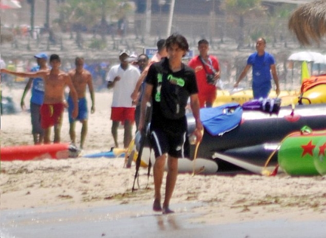 3C2EA9A000000578-4219118-image-a-31_1486989944018