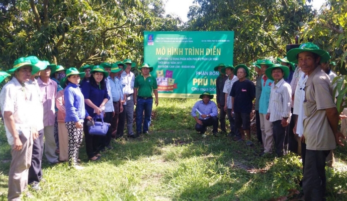 Tham quan, danh gia hieu qua mo hinh trinh dien su