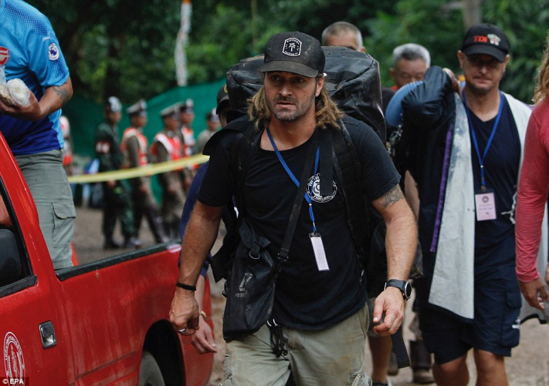 4E08A45F00000578-5930075-image-m-40_1531039846030