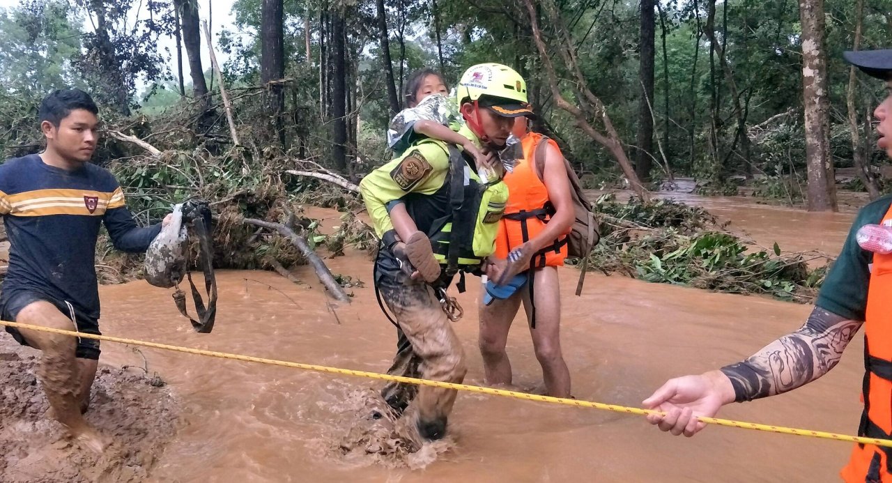 4ad1293f4f89d451d9dfec3b4a1403f6.