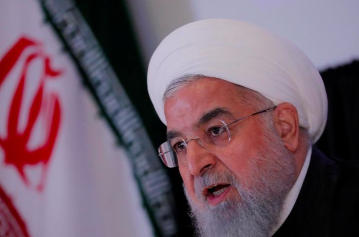 Iran khẳng định vẫn xuất khẩu dầu, th&aacute;ch thức lệnh trừng phạt của Mỹ