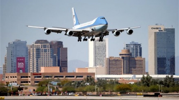 Kh&ocirc;ng lực số 1 l&agrave; chuy&ecirc;n cơ phục vụ Tổng thống