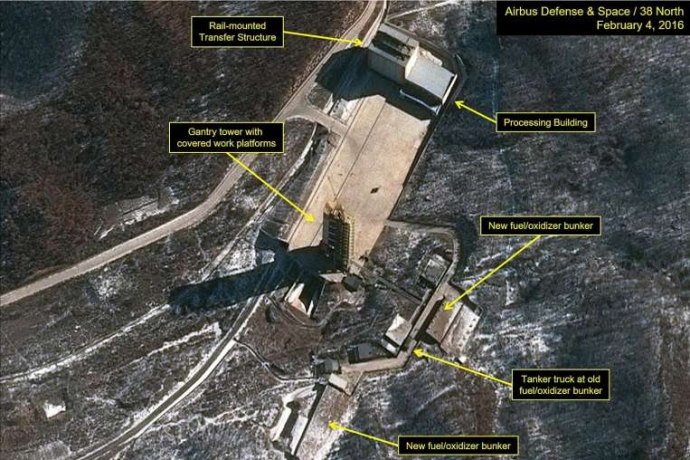 Triều Tiên bất ngờ phóng tên lửa tầm 