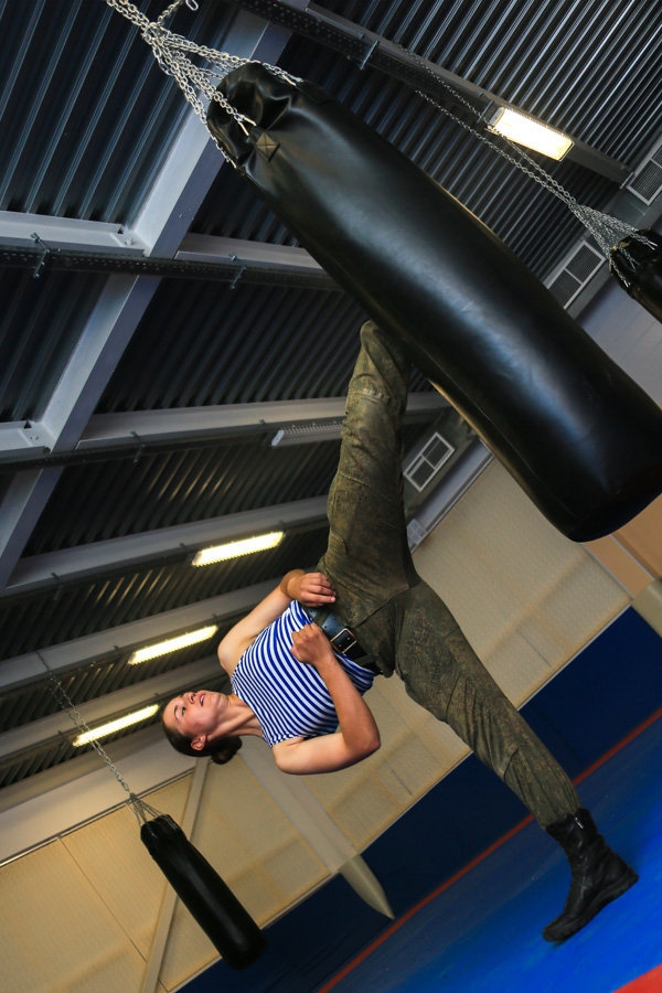 Nữ quân nhân Nga 8