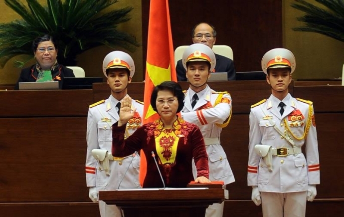 chủ tịch quốc hội nguyễn thị kim ng&acirc;n tu