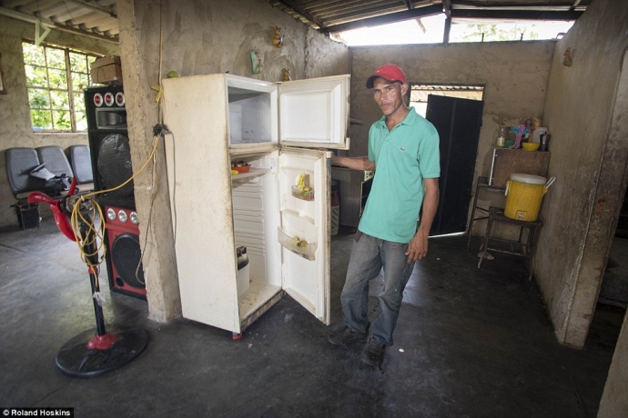 &Ocirc;ng Carlos de Parra, 39 tuổi, n&ocirc;ng d&acirc;n tại Mampora