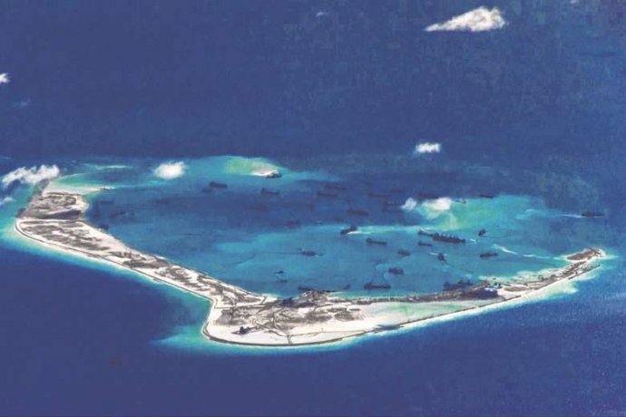 Trung Quốc tăng cường bồi đắp tr&aacute;i ph&eacute;p tr&ecirc;n Biển 