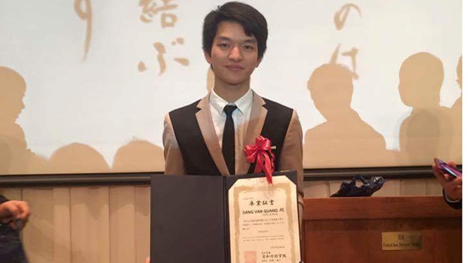 Em Đặng Văn Quang khi còn sống và học tậ