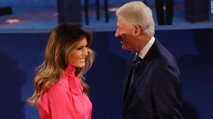 Phu nh&acirc;n &ocirc;ng Donald Trump Melania Trump c&ugrave;ng Ph