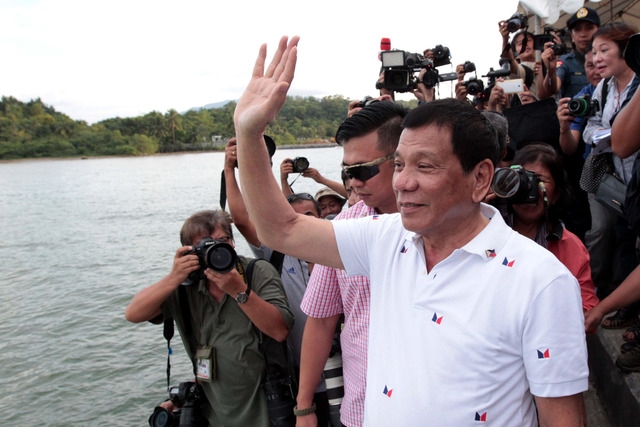 Tổng thống Philippines Rodrigo Duterte đ&atilde; chi