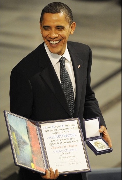 &Ocirc;ng Obama nhận giải Nobel H&ograve;a b&igrave;nh tại Oslo, Nauy 