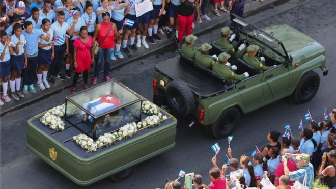 Đoàn rước tro cốt Chủ tịch Fidel Castro đa