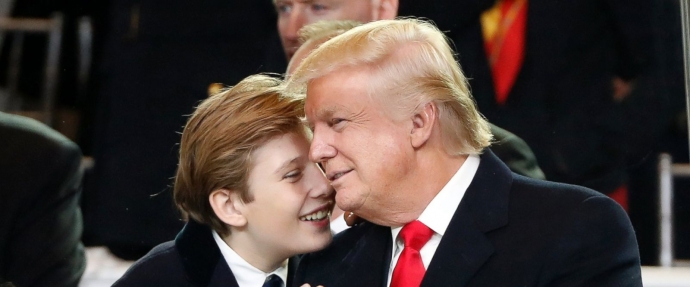 Cậu út nhà Trump trở thành tâm điểm dư 