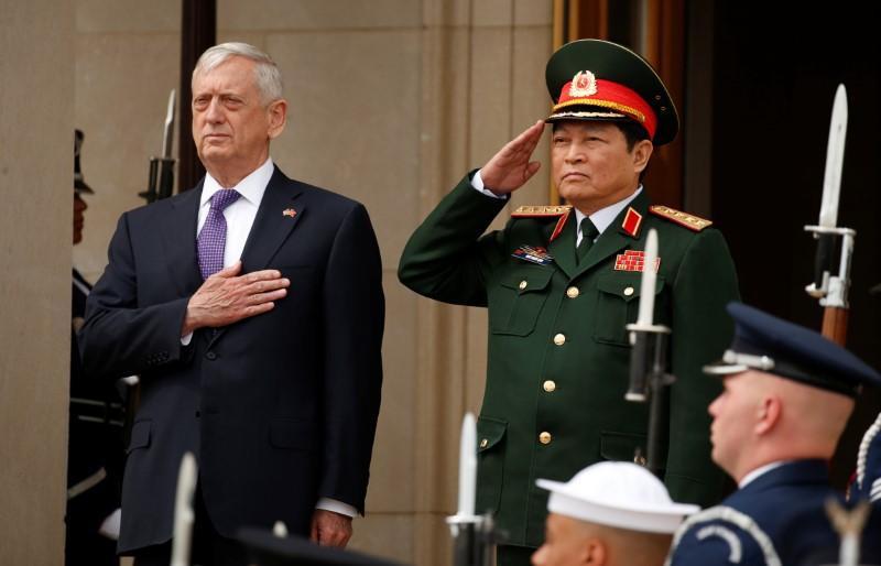 Bộ trưởng Quốc ph&ograve;ng Mỹ Jim Mattis