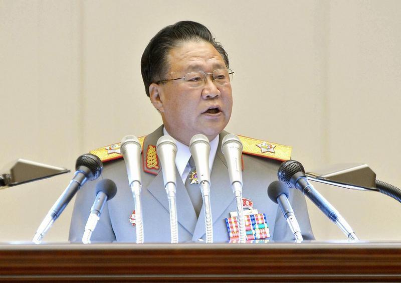 Ông Cho Ryong-hea.