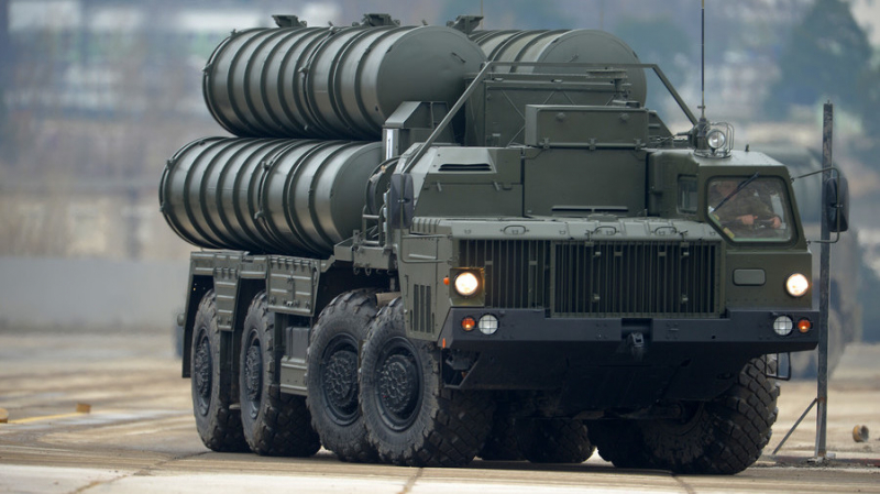 Hệ thống phòng không S-400 