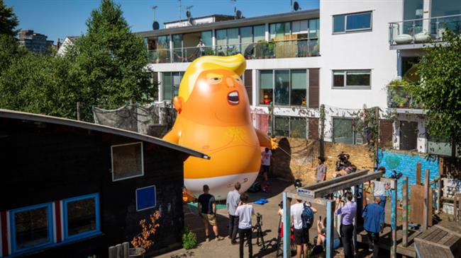 Người biểu tình tại Anh đang chuẩn bị qu