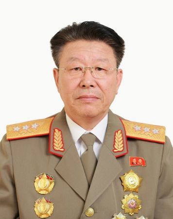 &Ocirc;ng Ri Yong Gil